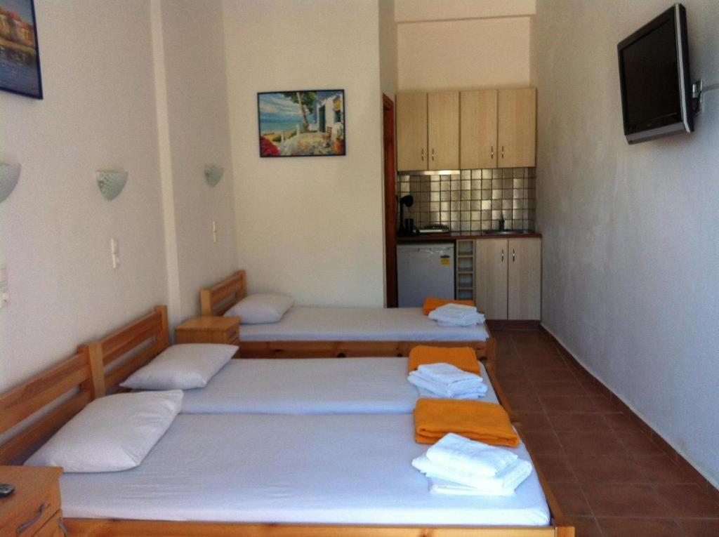 Lydia Mare Aparthotel Agios Kirykos  Room photo