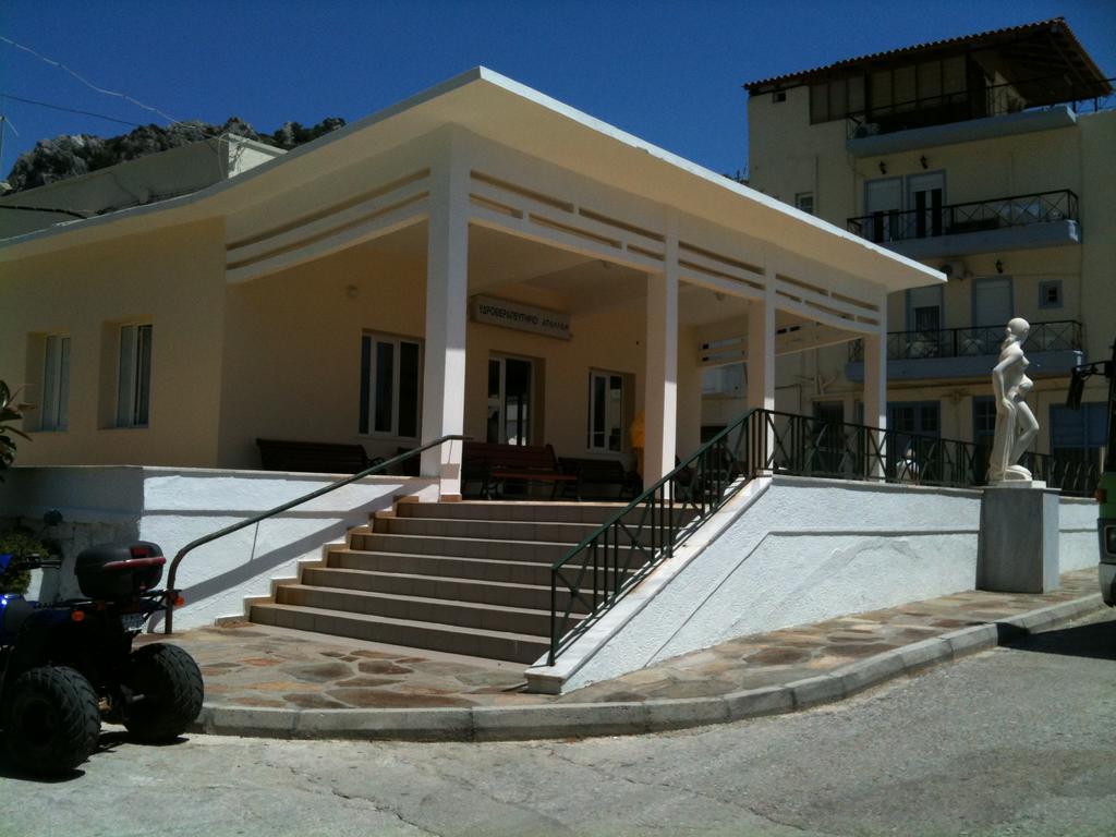 Lydia Mare Aparthotel Agios Kirykos  Exterior photo